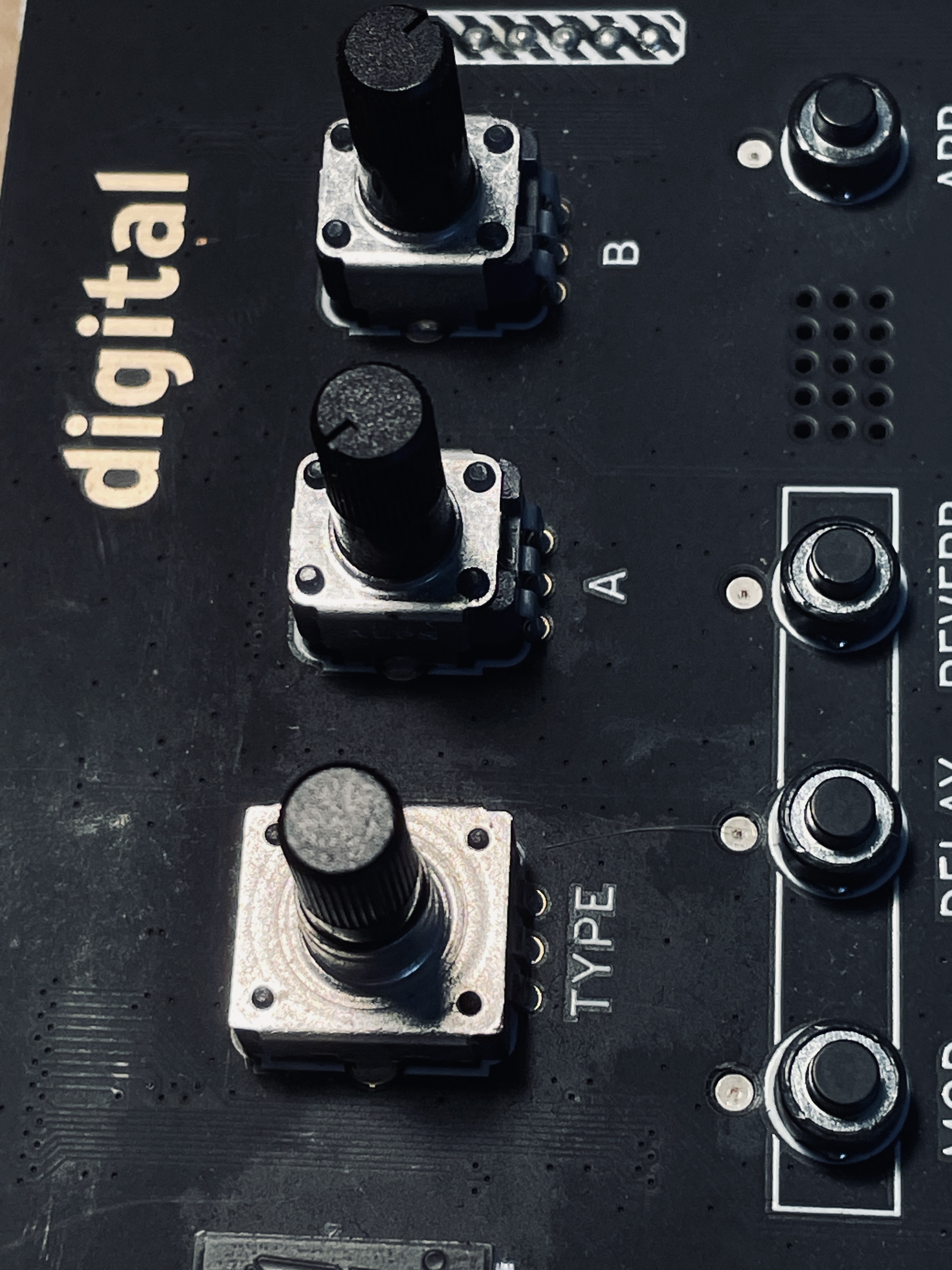 Korg synth Picture